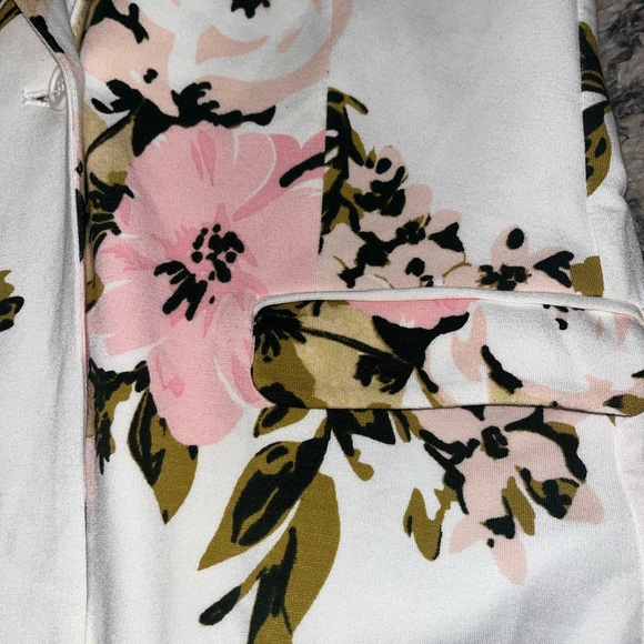 Philosophy White stretchy Blazer with Pink Floral & Olive Leaves woman’s small - Picture 3 of 3